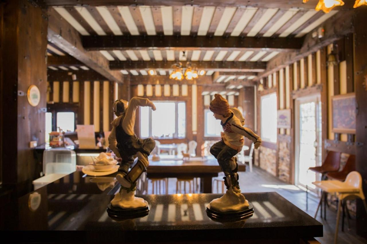 Black Forest Manor Renai Dış mekan fotoğraf