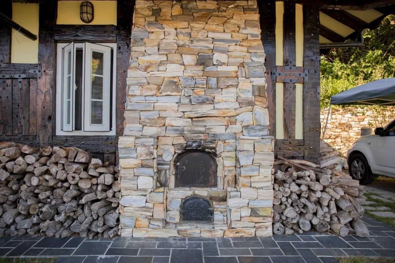 Black Forest Manor Renai Dış mekan fotoğraf