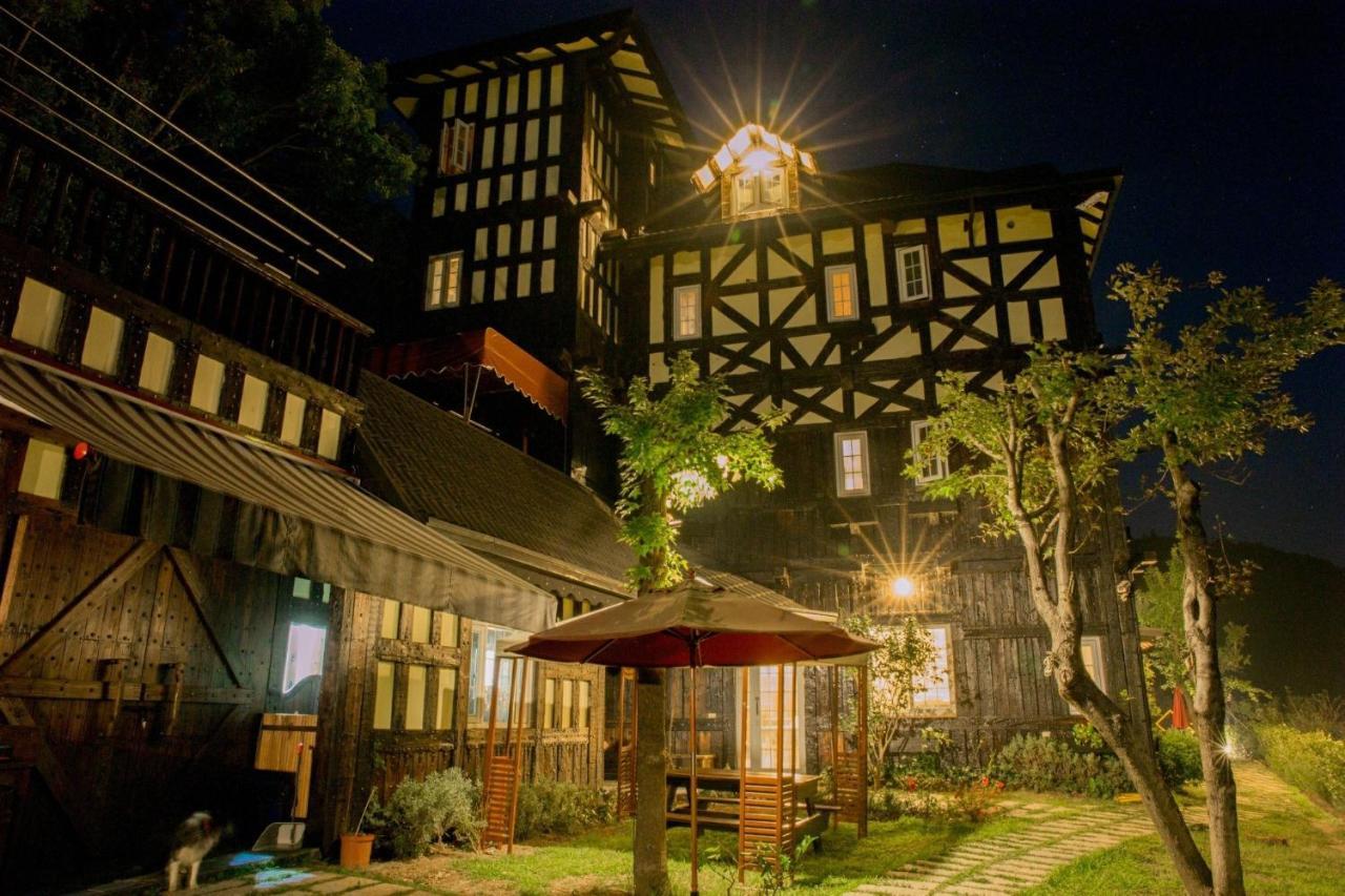 Black Forest Manor Renai Dış mekan fotoğraf